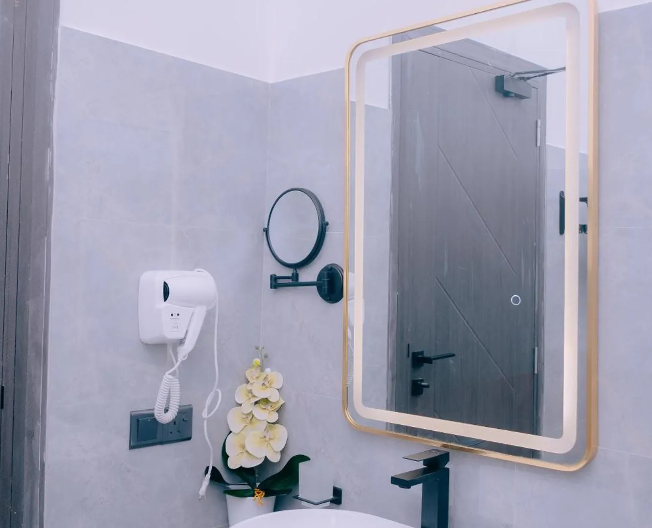 Ranowell Hotel نيجومبو